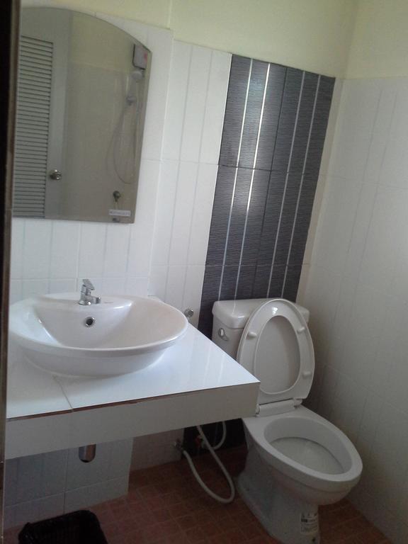Bansappoori Aparthotel Lamphun Room photo